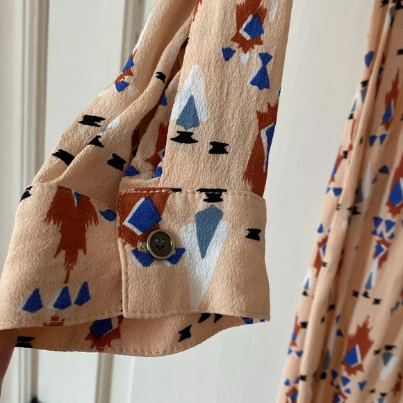 Anthropologie DOLAN Wanderlust Shift Dress Aztec Print RollTab Sleeve Size Large - Picture 6 of 10